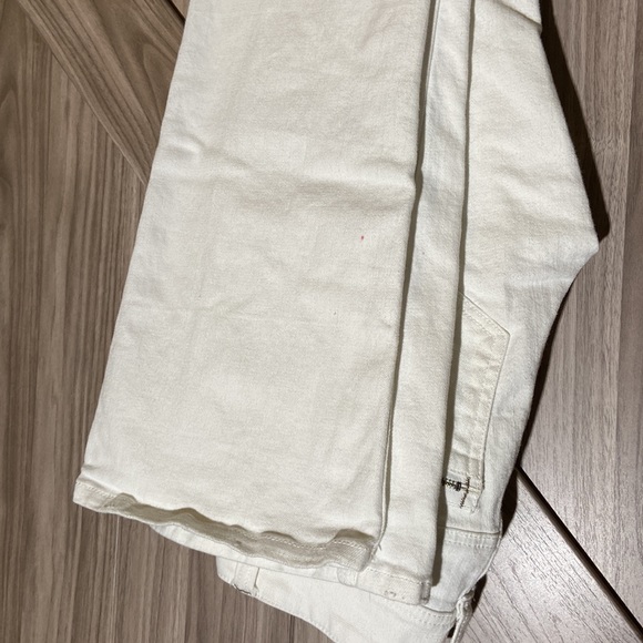 CAbi Bootleg Jean - Picture 5 of 6